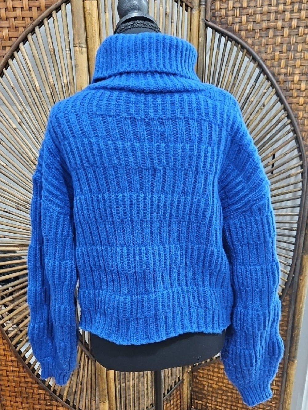 NEW IN Blue Turtleneck Ribbed Knit Women's Sweater. Size S - Picture 2 of 3